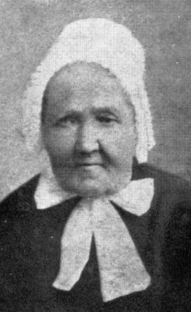 Bonnet blanc à brides