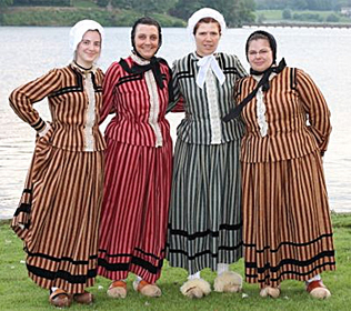 Costume rayé