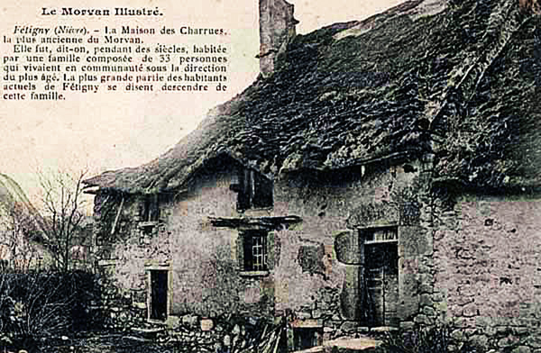 Vieille chaumière à Fétigny (58)